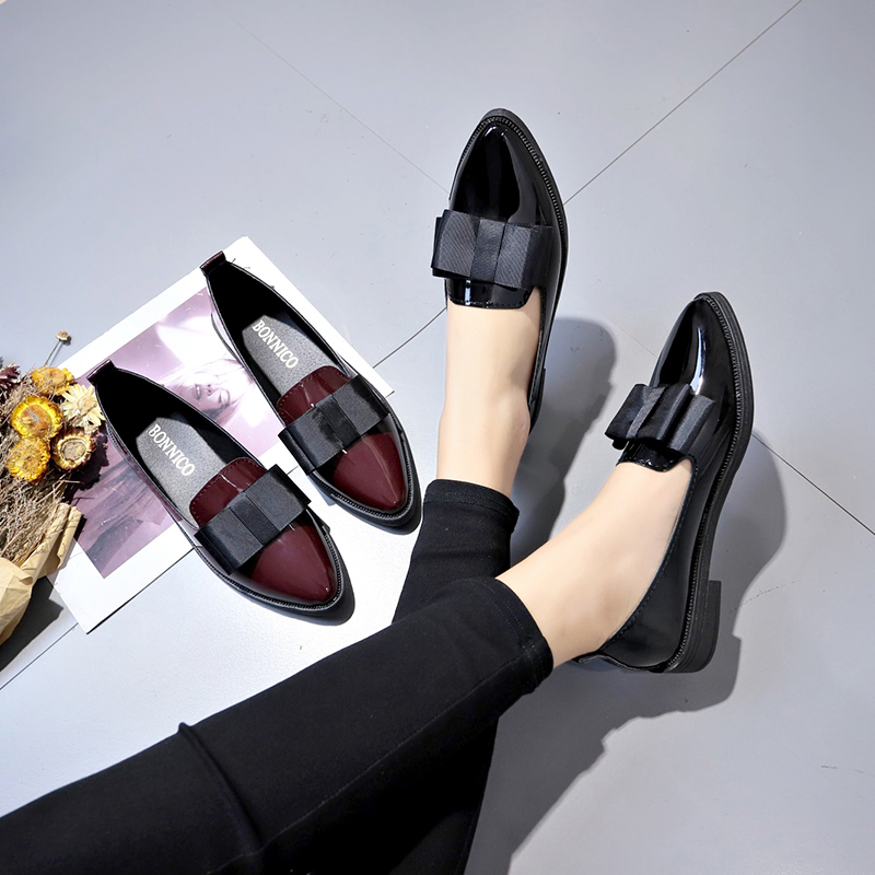Schwarze/Weinrote Lackleder-Sp – Shoes For Women Flats Bewertung und Preis