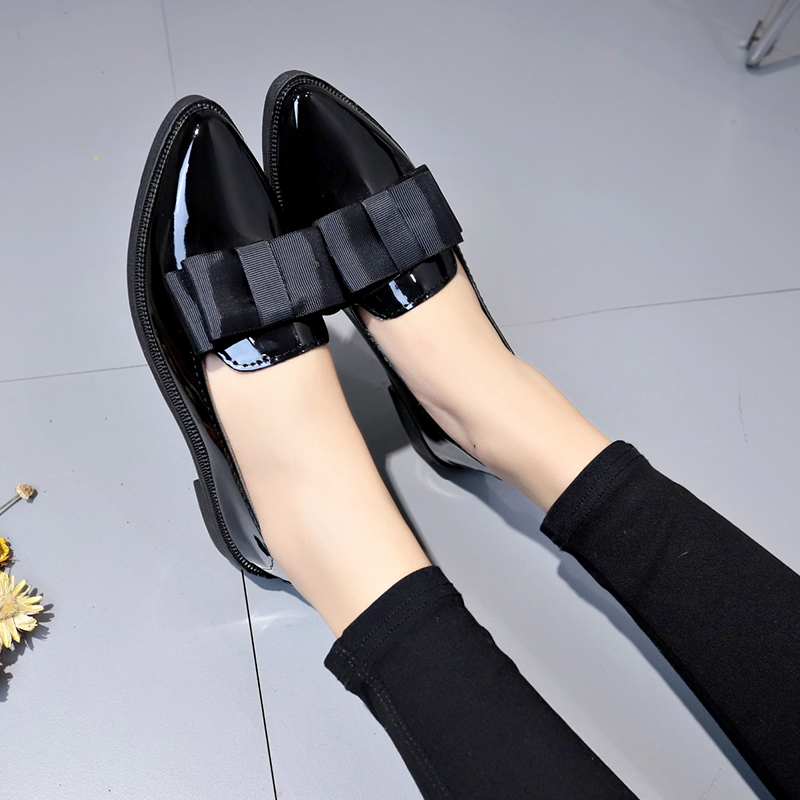 Schwarze/Weinrote Lackleder-Sp – Shoes For Women Flats Bewertung und Preis