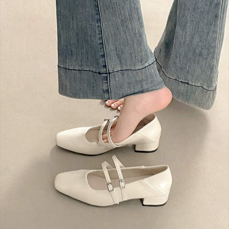 Silberne Mary-Jane-Schuhe für  – Women'S Heels Bewertung und Preis